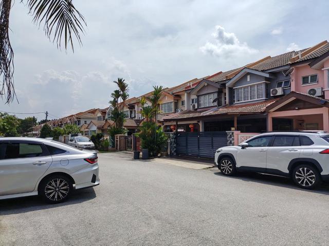 Taman puchong prima Nerby LRT Santion