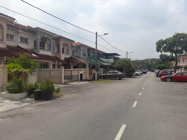 Taman Puchong Tekali 2 Storey Link House For Sale