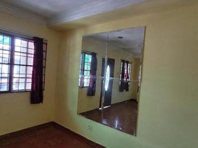 4R3B DoubleStorey House at Puchong Utama