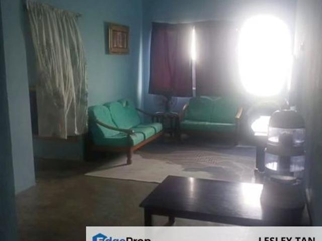 Taman Pulai Utama Flat