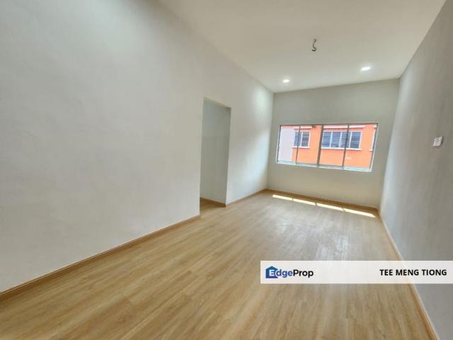 Taman Pulai Utama Flat