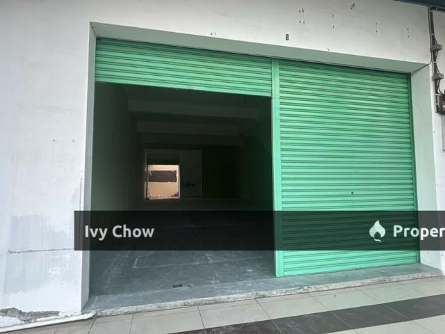 Taman Pulai Utama Ground Floor For rent