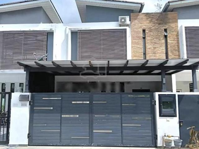 Taman Pulai Hijauan Skudai Full loan Lower price Good condition