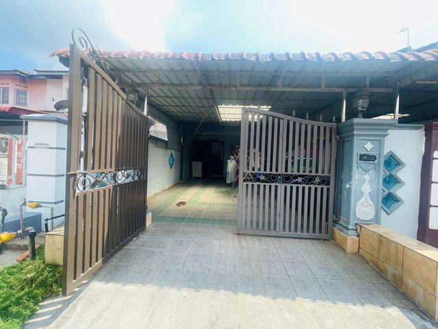Taman Pulai Indah Double Storey Terrace House 3bed Fully Renovated JB