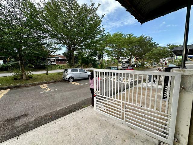 Taman Pulai Indah Open Facing Unit Besar 20 X 74 Below Market