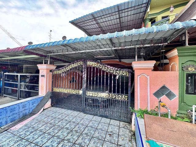 TAMAN PULAI INDAH SKUDAI 2 Storey RENOVATED 4 BILIK BALKONI