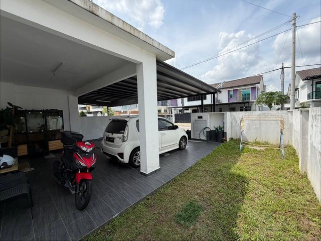 Taman Pulai Mutiara Cluster House