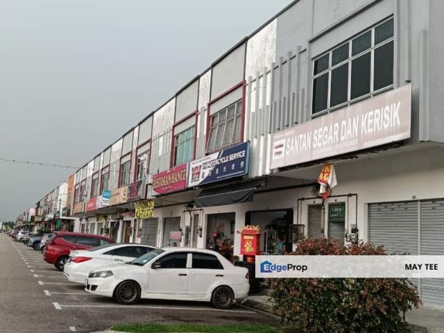 Taman Pulai Mutiara Double Storey Shoplot End Lot Facing Main Road Jalan Pulai Mutiara 4/10 @ Kangkar Pulai
