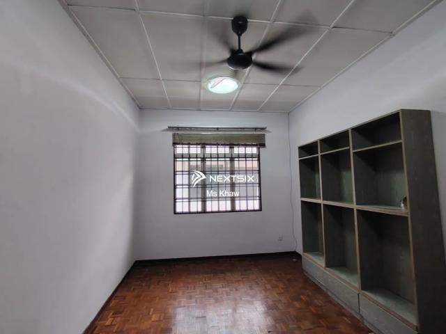 Taman Pura Kencana Double Storey Corner Lot Terrace House for Sale