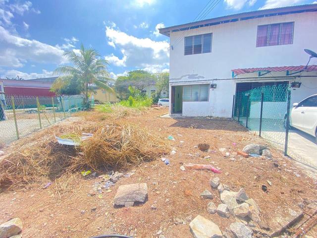 Taman Putera Indah Corner Lot Tanah Besar 3013 Sqft Full Loan