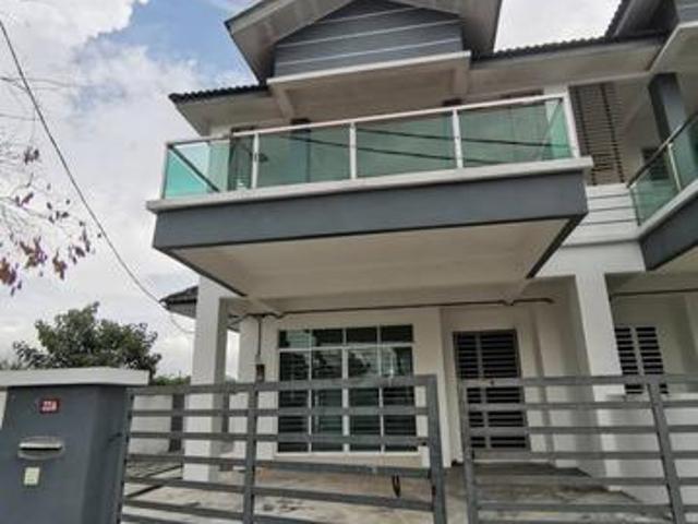 Taman Puteri Emas Tasek Super Rare Double Storey Endlot SemiD Unit
