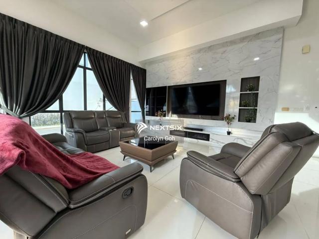 Taman puteri moyan single storeu corner