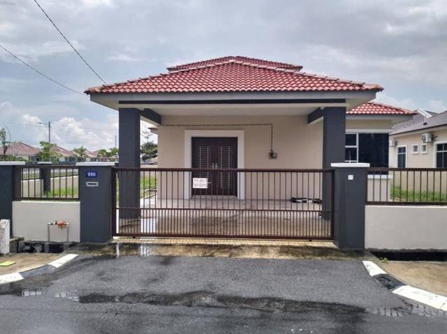 Taman Puteri Padang Serai 15storey Bungalow House for SALE