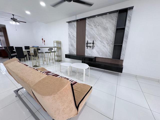 Taman Puteri Wangsa Ulu Tiram Double Storey Good Condition