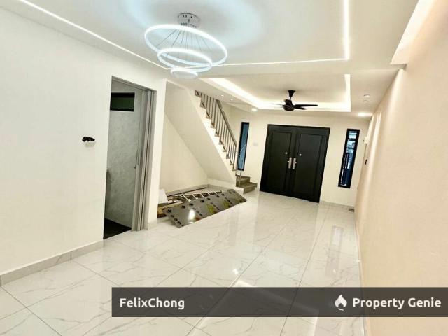 Taman Puteri Wangsa 2 Sty Low Cost,Jalan Lading,Ulu Tiram,Renovated