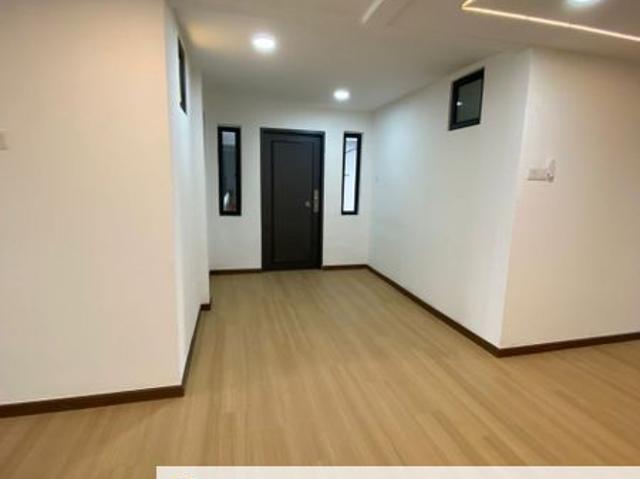 Taman Putri Kulai Flat