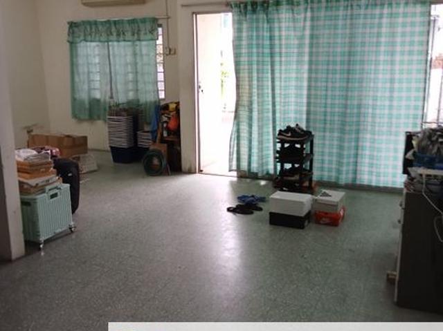 Taman Rakyat Yulek 2 storey for