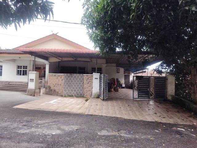 Taman Raya MurniSemiD SetingkatOpen FacingFull Loan