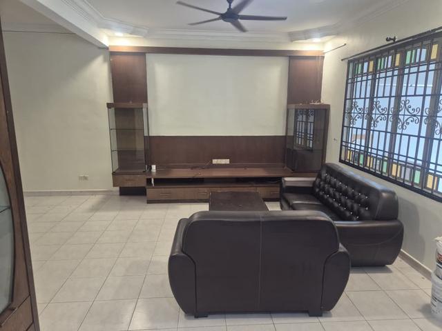 Taman Redang Molek with Furnish for Rent