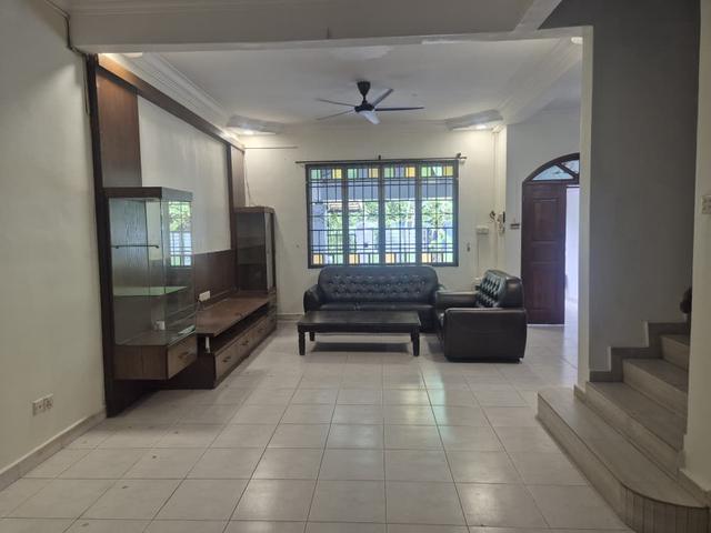 Taman Redang near Molek Double Storey House For Rent