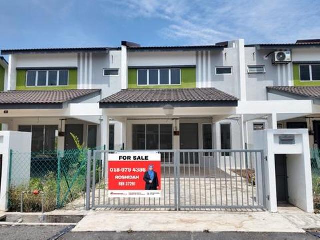 Taman Residensi Mesra Original Unit Teres 2 tkt 4 bilik