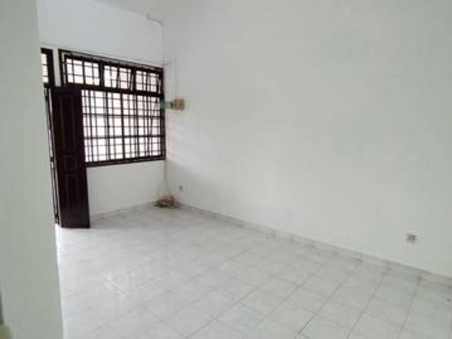 Taman Rinting Jalan Balau Original Condition Single Storey Terrace