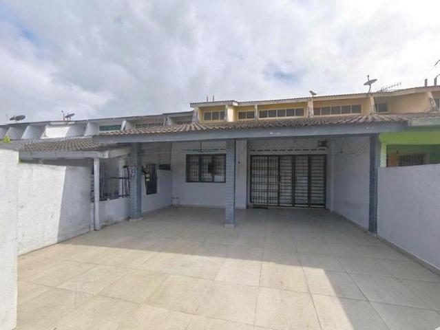 Taman Rinting Seri Alam Renovated Unit Size 22 X 70 NonBumi Lot