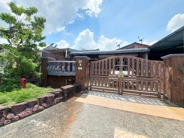 Taman Rinting Single Storey House For Sale