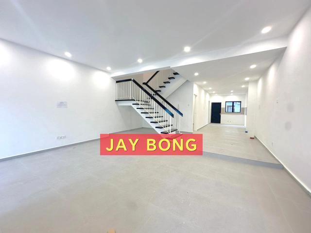 Taman Riang New Renovated 2 Storey Terrace Butterworth For Sale