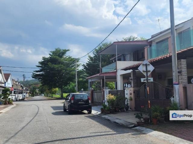 TAMAN RISHAH