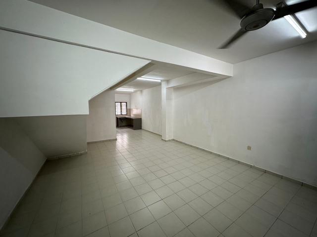Taman Scientax Double Storey Terraced Pasir Gudang Full Loan