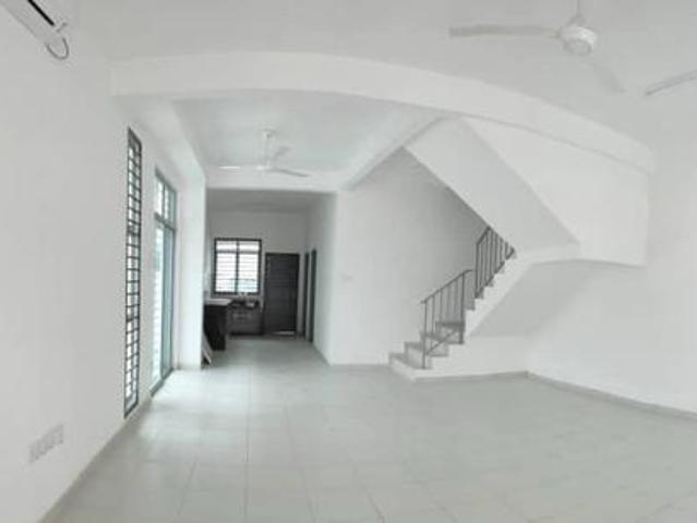 Taman Scientex Utama Double Storey Terrace Corner Lot Senai