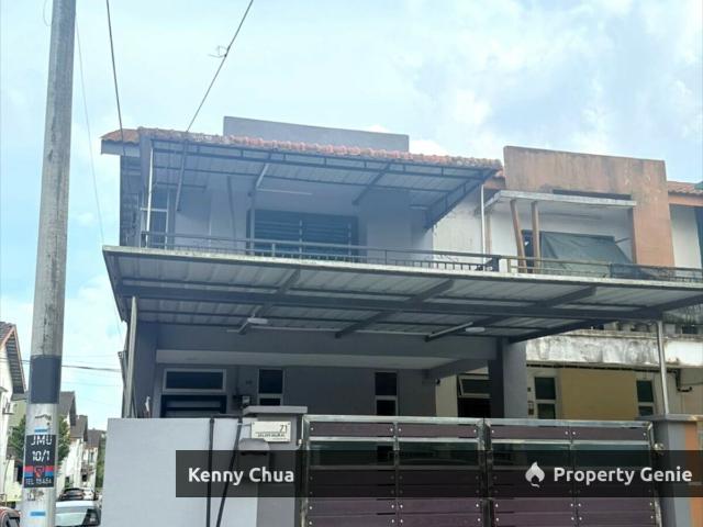 Taman Scientex / Jalan Murai / Double Storey Terrace / Endlot