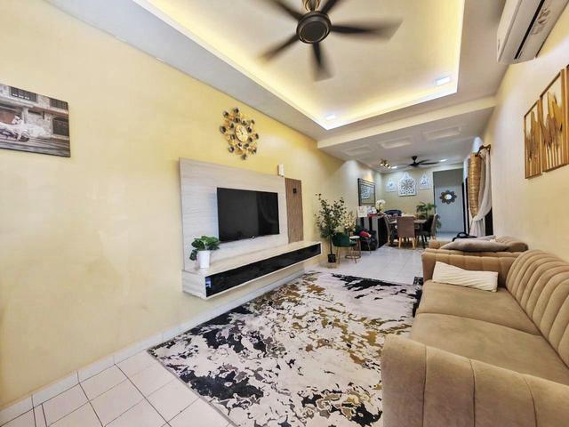 Taman Scientex Jaya Renovated Unit Cantik Open Facing Full Loan