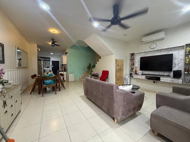 Taman Scientex Jaya Senai Non Bumi Renovated Unit 2 Storey House