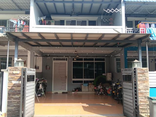 Taman Scientex Jaya Senai 2 storey Landed house Below market Value