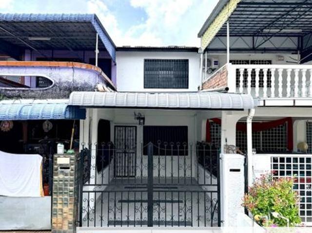 Taman Santosa Simpang Renggam Full Awning Kitchen Extended