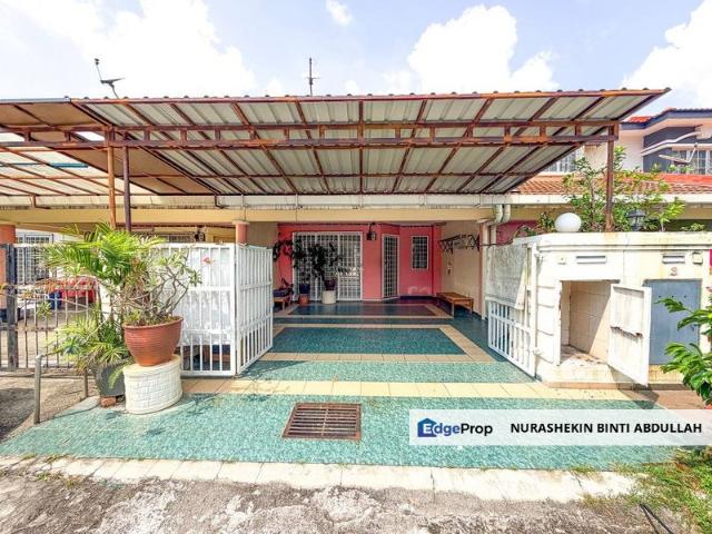 Taman Saga Emas
