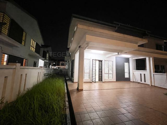 Taman Saga Klang 2 Storey Semi D Cluster 35x60 Partially Furnished