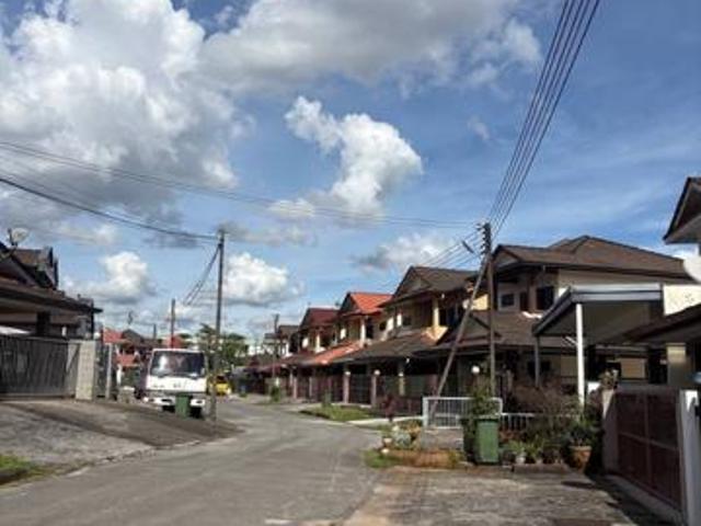 Taman Sarmax Batu 6 dekat Farley Kuching Sentral Batu 6 Kuching