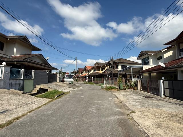 TAMAN SARMAX Double Storey BATU 6