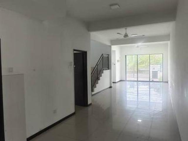 Taman Saujana KLIA Kajang Taman Saujana Allamanda Saujana KLIA
