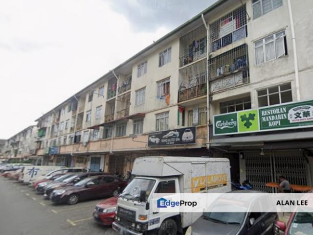 Taman Saujana Puchong