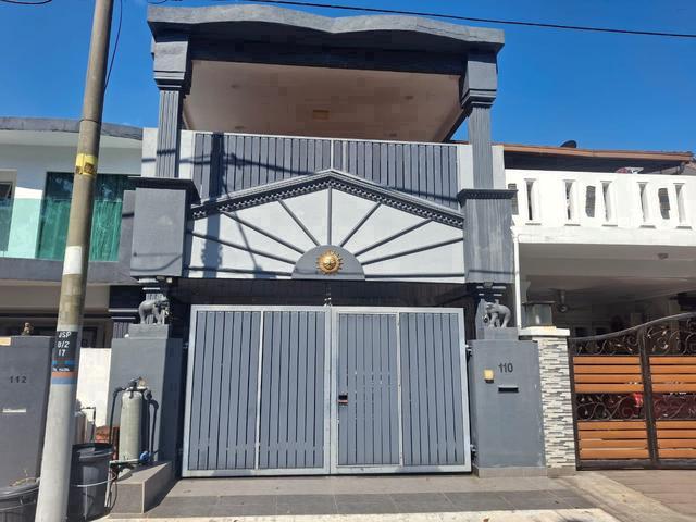 Taman Saujana Puchong SP8 Double Story House For Sale