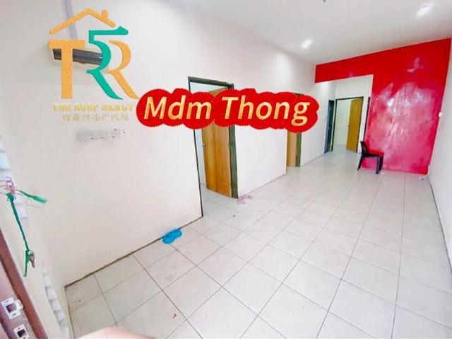 Taman Sawit Extended kitchen for sale