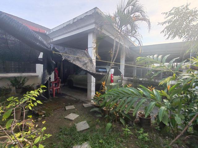 Taman Semarak 1 Storey Terrace House