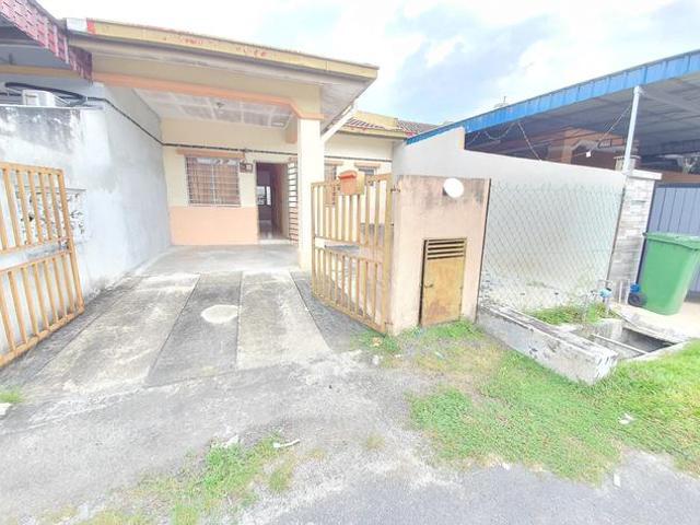 Taman Semenyih Impian 1 storey house