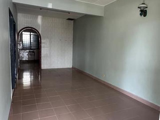 Taman Sentosa Corner House For Sale
