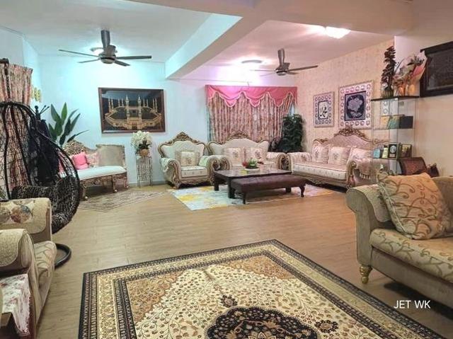 Taman Sentosa HulubalangEndlot 2 Storey House for Sale at Klang