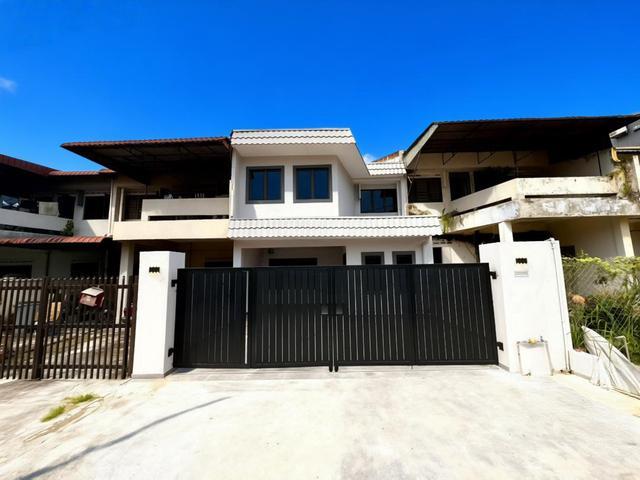 Taman Sentosa Jalan Benang 3 Double Storey Renovated Century Pelangi